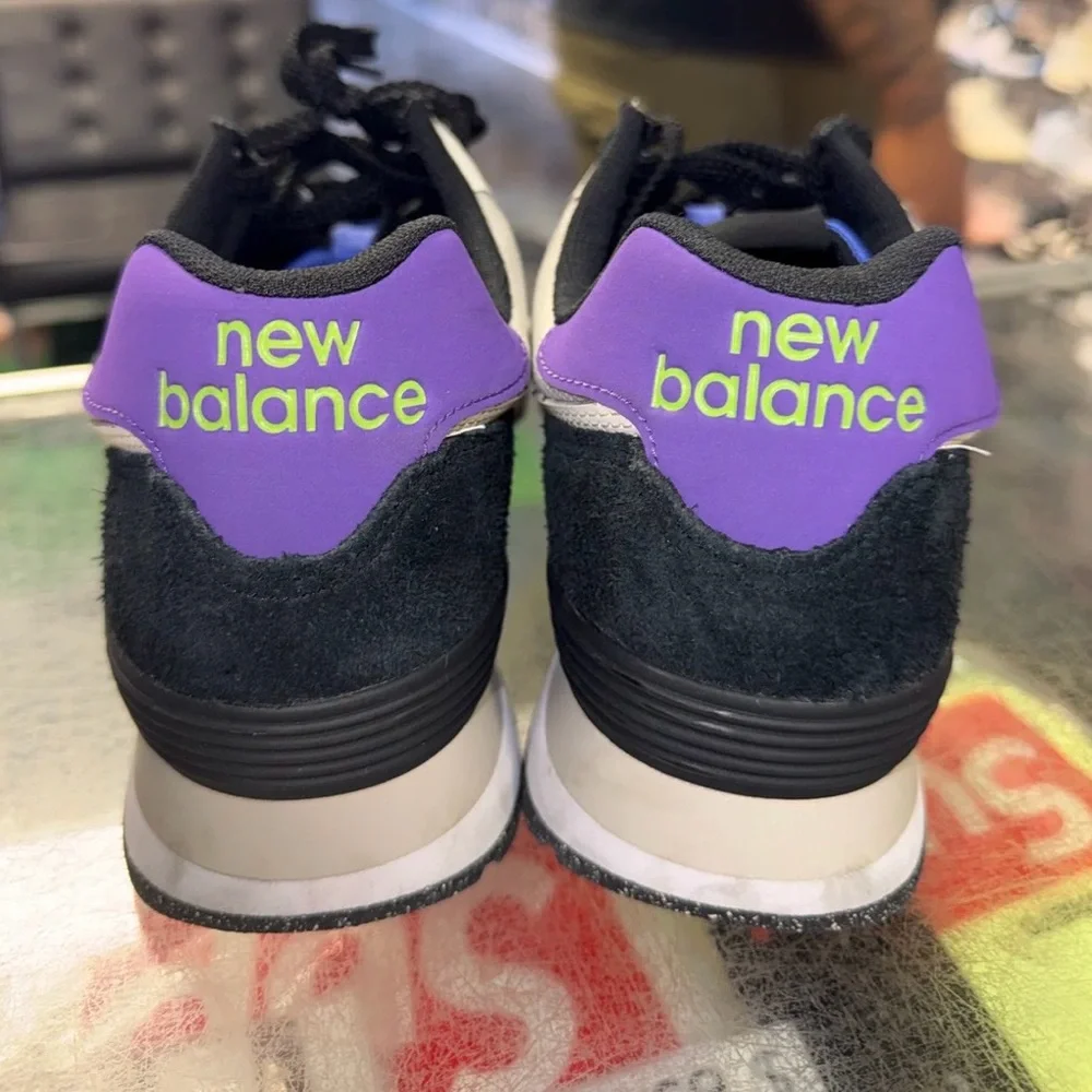 Size 10 - New Balance 574 Grey Purple - Picture 4 of 6